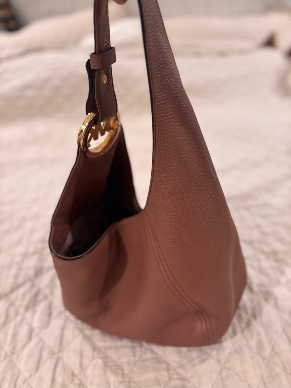 Michael Kors Chocolate Brown Pebbled Leather Shoulder Bag with Gold MK Logo - Picture 2 of 3